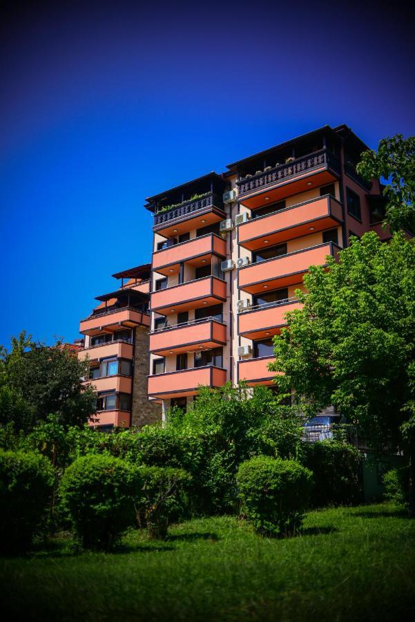 Medius Park Apartment Sandanski Exterior foto