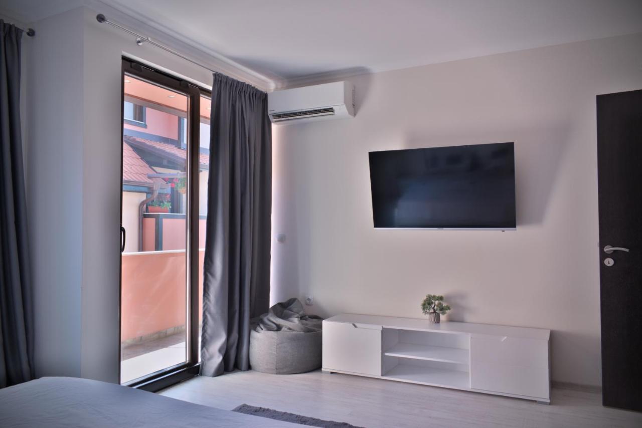 Medius Park Apartment Sandanski Exterior foto